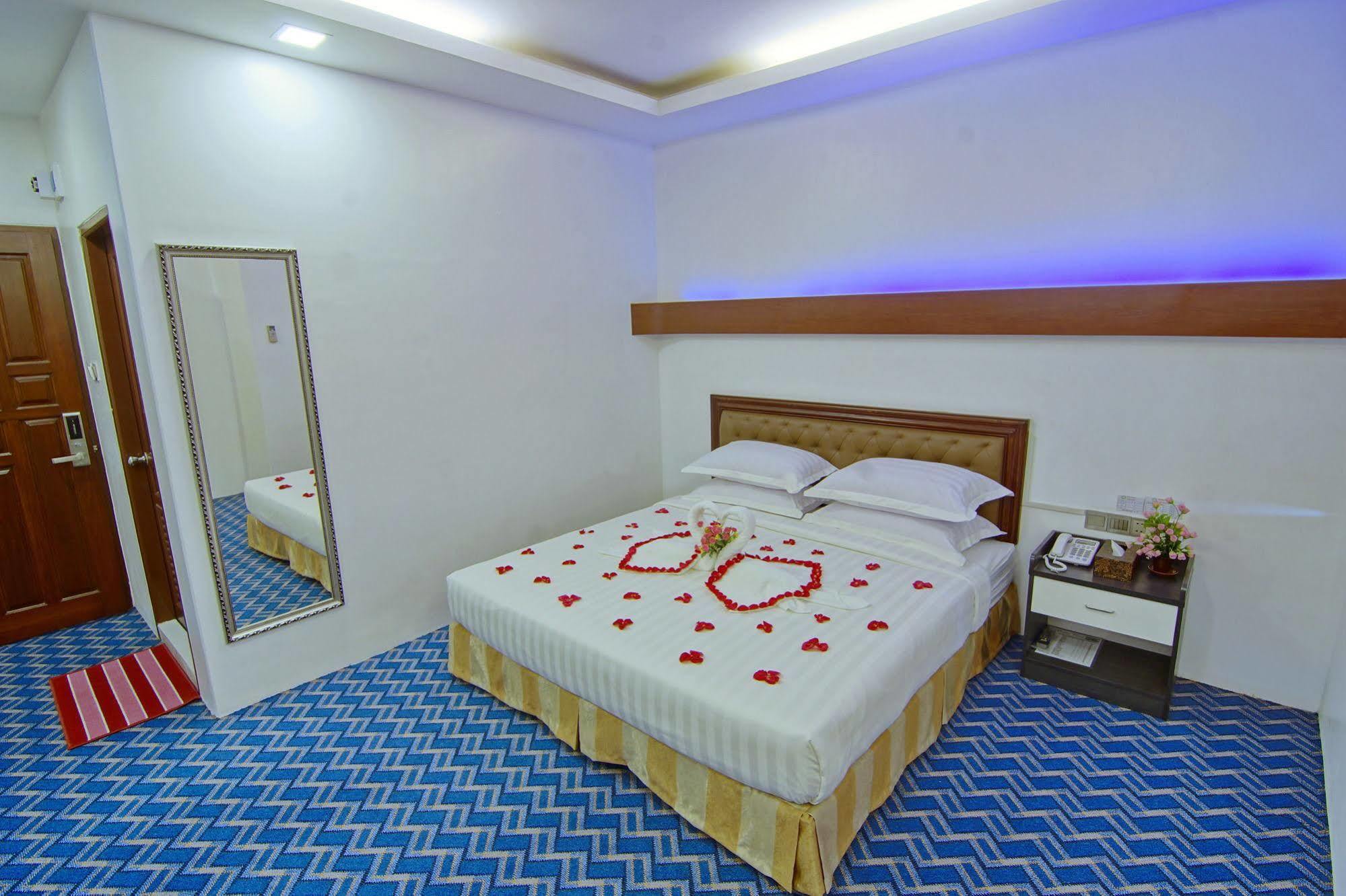מנדלאי Perfect Hotel מראה חיצוני תמונה